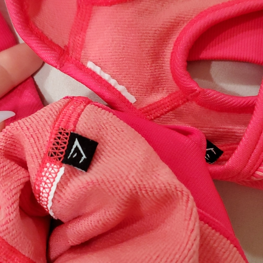 SOLD.Ultra seamless shorts set - Picture 5 of 5